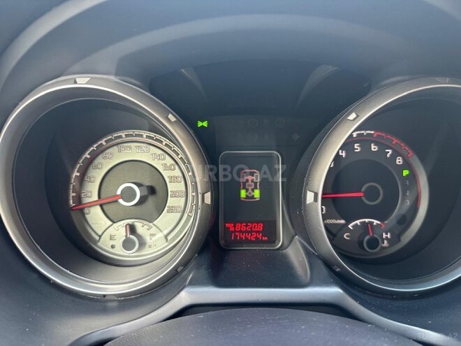 Mitsubishi Pajero 2013, 175,000 km - 3.5 l - Bakı