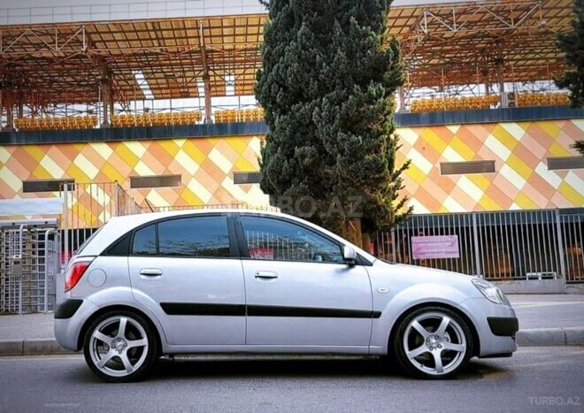 Kia Rio-6