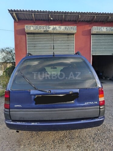 Opel Astra 1996, 300,000 km - 1.6 l - Xaçmaz