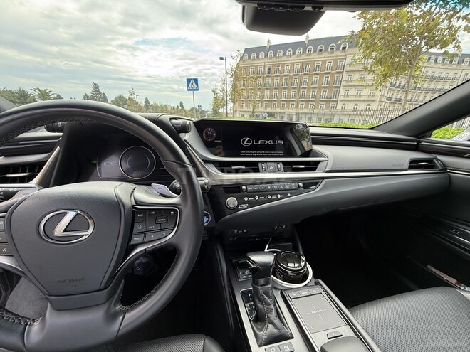 Lexus ES 300h 2021, 72,000 km - 2.5 l - Bakı