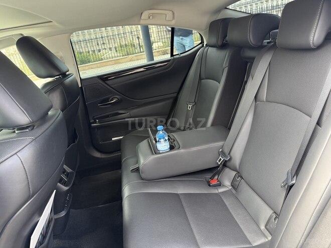 Lexus ES 300h 2021, 72,000 km - 2.5 l - Bakı