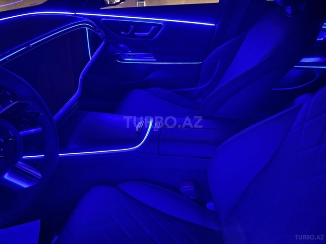 Mercedes E 300 e 2025, 0 km - 2.0 l - Bakı