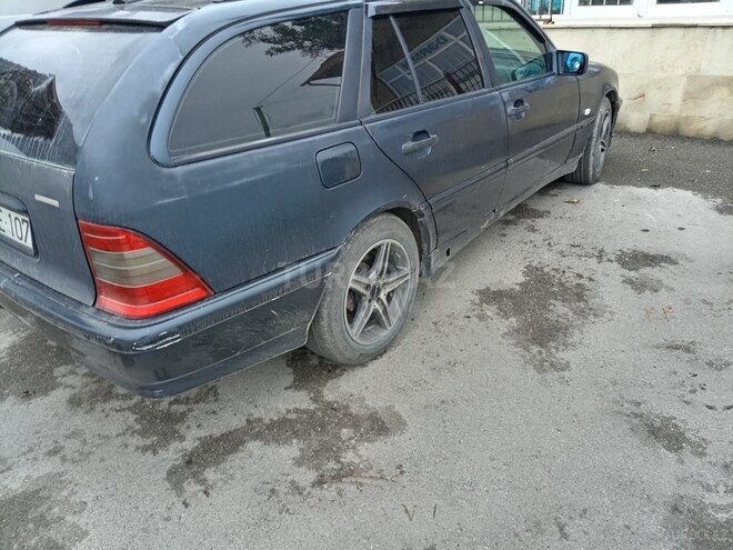 Mercedes C 180 2000, 471,000 km - 2.0 l - Xaçmaz