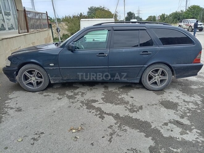Mercedes C 180 2000, 471,000 km - 2.0 l - Xaçmaz