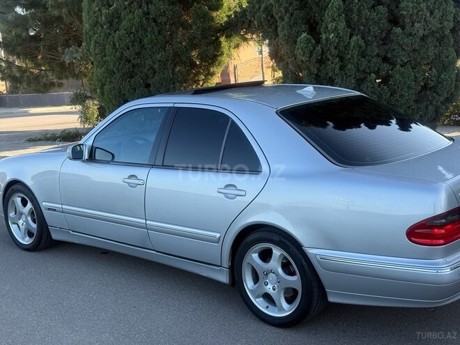 Mercedes E 280 2000, 298,000 km - 2.8 л - Şəmkir