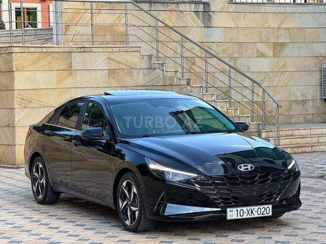 Hyundai Elantra 2023, 30,000 km - 2.0 l - Bakı