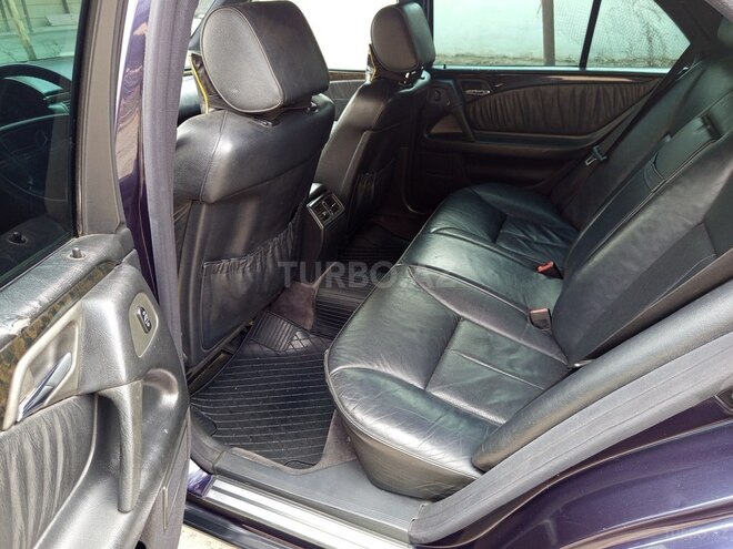 Mercedes E 240 1998, 320,000 km - 2.4 l - Xırdalan
