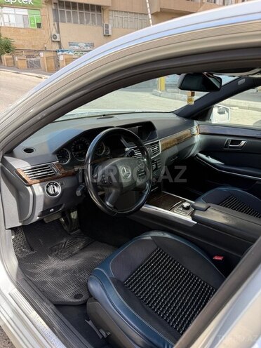 Mercedes E 220 2012, 286,000 km - 2.1 l - Bakı