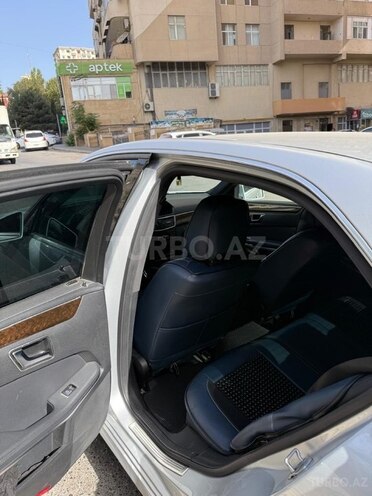 Mercedes E 220 2012, 286,000 km - 2.1 l - Bakı