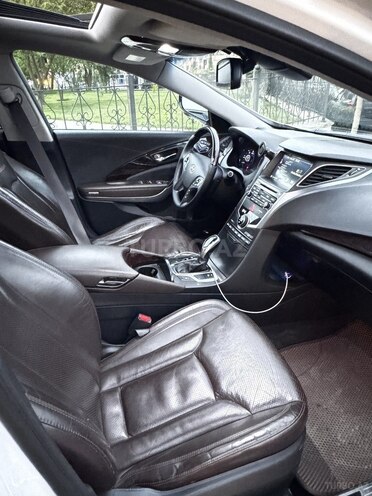 Hyundai Grandeur 2015, 187,000 km - 2.2 л - Bakı