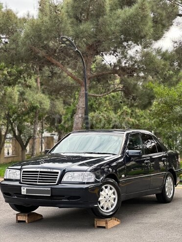 Mercedes C 200 1998, 250,000 km - 2.0 л - Bakı