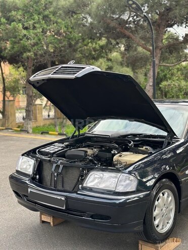 Mercedes C 200 1998, 250,000 km - 2.0 л - Bakı