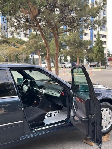 Mercedes C 200 1998, 250,000 km - 2.0 л - Bakı