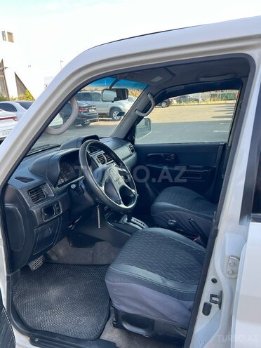 Mitsubishi Pajero io 2000, 222,000 km - 1.8 l - Bakı