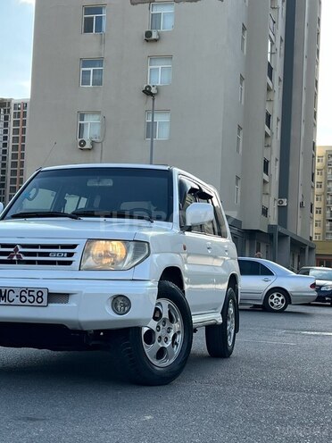 Mitsubishi Pajero io 2000, 222,000 km - 1.8 l - Bakı