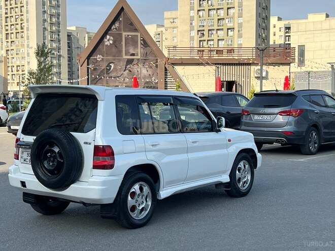 Mitsubishi Pajero io 2000, 222,000 km - 1.8 l - Bakı