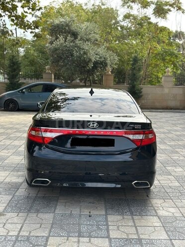 Hyundai Grandeur 2015, 225,000 km - 2.2 l - Bakı