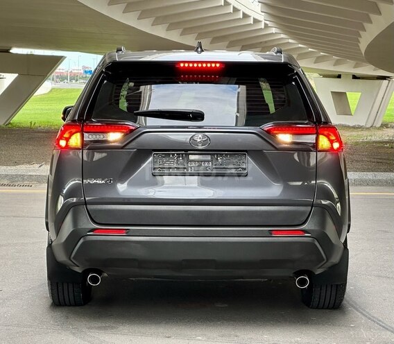 Toyota RAV4 2019, 130,000 km - 2.0 l - Bakı