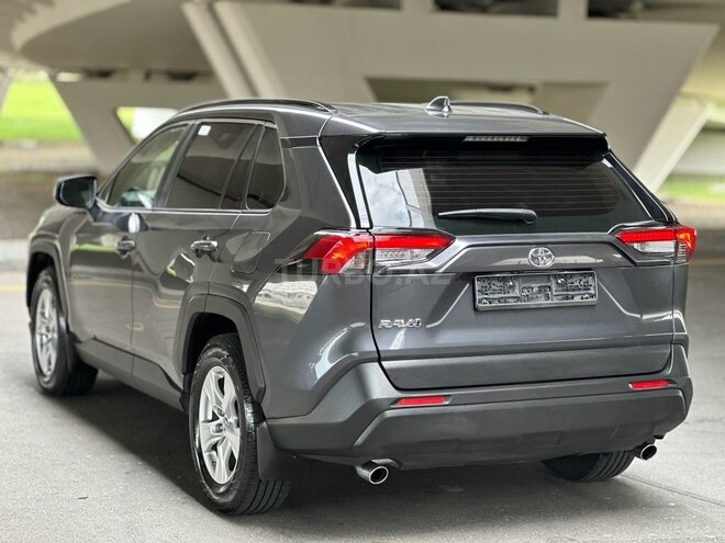 Toyota RAV4 2019, 130,000 km - 2.0 l - Bakı