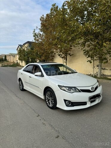 Toyota Camry 2011, 230,000 km - 2.5 l - Bakı