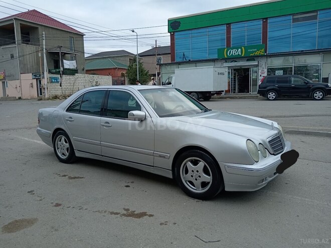 Mercedes E 270 1999, 350,000 km - 2.7 л - Xırdalan