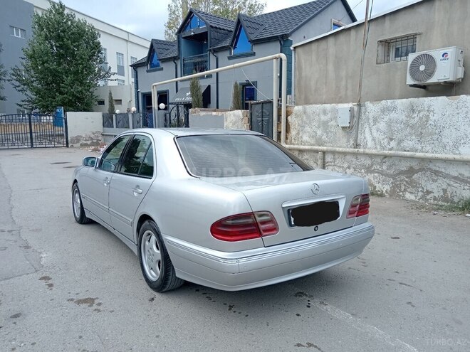 Mercedes E 270 1999, 350,000 km - 2.7 л - Xırdalan