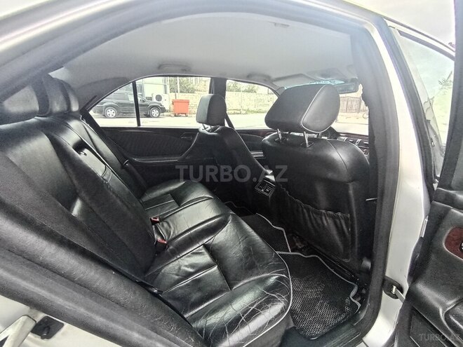 Mercedes E 270 1999, 350,000 km - 2.7 л - Xırdalan