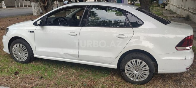 Volkswagen Polo 2019, 104,187 km - 1.6 l - Bakı