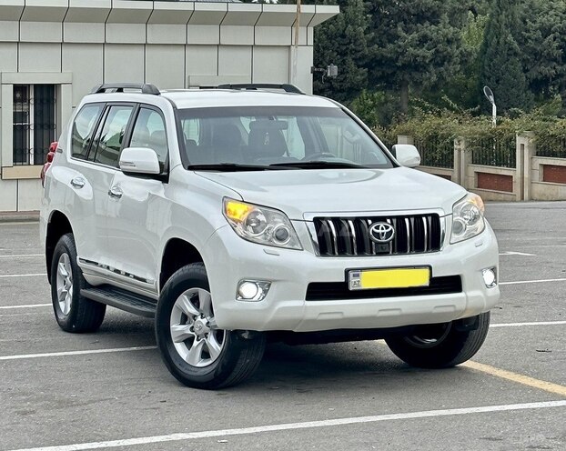 Toyota Land Cruiser Prado 2010, 166,000 km - 2.7 л - Biləsuvar