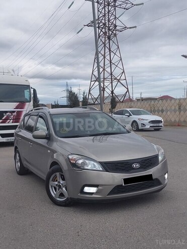 Kia  2010, 352,481 km - 1.6 l - Bakı