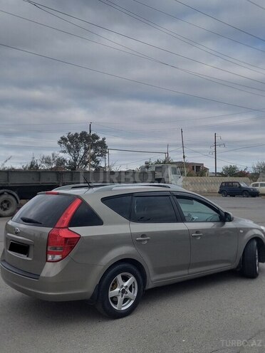 Kia  2010, 352,481 km - 1.6 l - Bakı