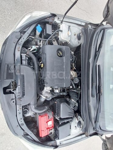 Kia  2010, 352,481 km - 1.6 l - Bakı