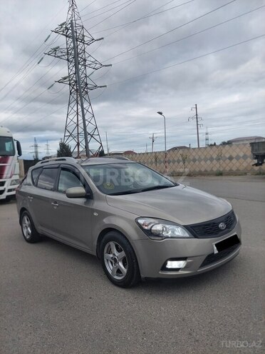 Kia  2010, 352,481 km - 1.6 l - Bakı