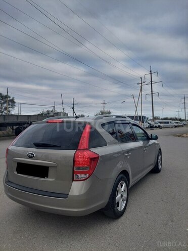 Kia  2010, 352,481 km - 1.6 l - Bakı