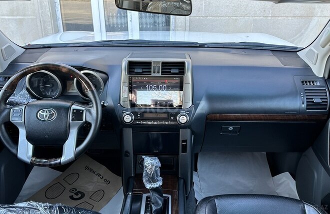 Toyota Land Cruiser Prado 2010, 166,000 km - 2.7 л - Biləsuvar