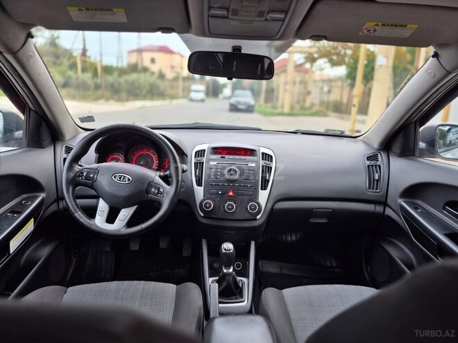 Kia  2010, 307,000 km - 1.6 l - Bakı