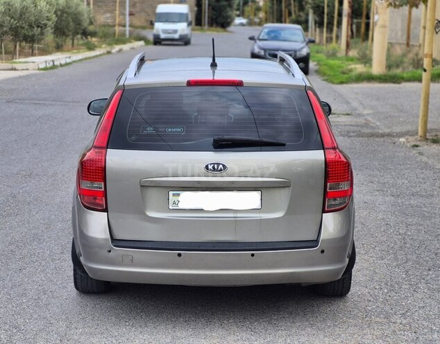 Kia  2010, 307,000 km - 1.6 l - Bakı