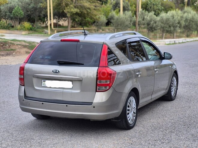 Kia  2010, 307,000 km - 1.6 l - Bakı