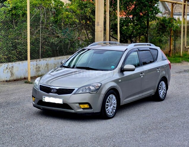 Kia  2010, 307,000 km - 1.6 l - Bakı