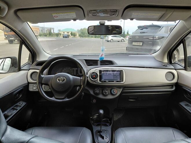 Toyota Vitz 2012, 146,000 km - 1.3 л - Sumqayıt