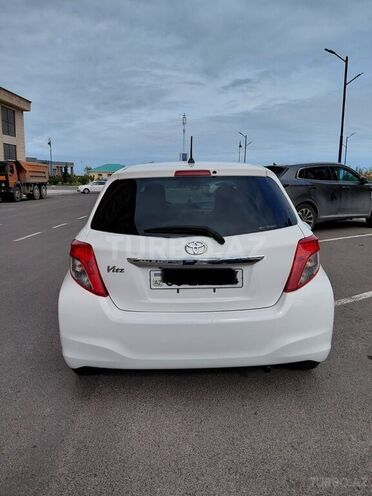 Toyota Vitz 2012, 146,000 km - 1.3 л - Sumqayıt