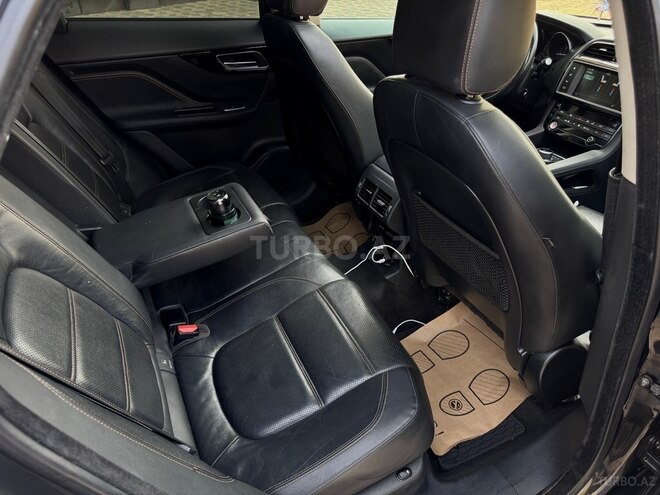 Jaguar F-Pace 2017, 254,000 km - 2.0 l - Bakı