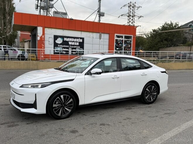 Changan Qiyuan A05 2025, 0 km - 1.5 l - Bakı