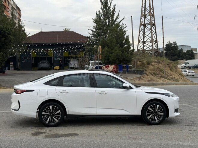 Changan Qiyuan A05 2025, 0 km - 1.5 l - Bakı