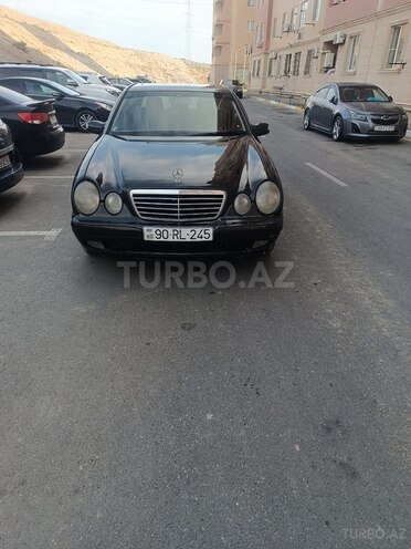 Mercedes E 280 2001, 306,800 km - 2.8 l - Bakı