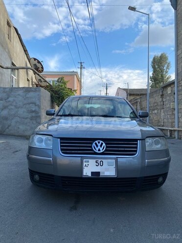 Volkswagen Passat 2003, 240,000 km - 1.8 l - Bakı