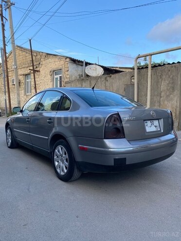 Volkswagen Passat 2003, 240,000 km - 1.8 l - Bakı