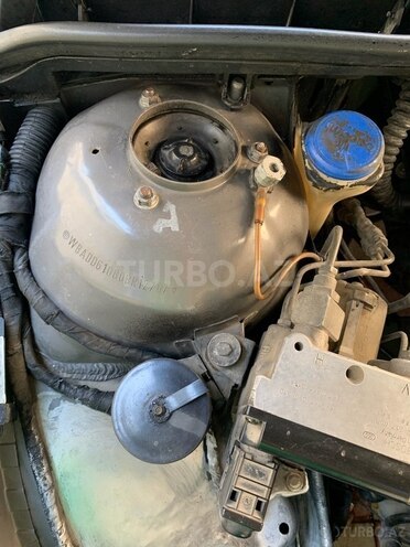 BMW 528 1996, 500,000 km - 2.8 l - Bakı