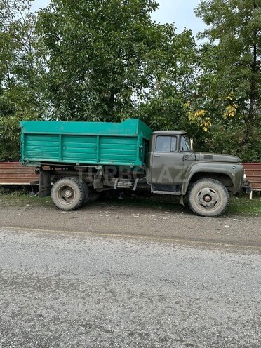 ZIL 130 1986, 100,000 km - 4.3 l - Quba