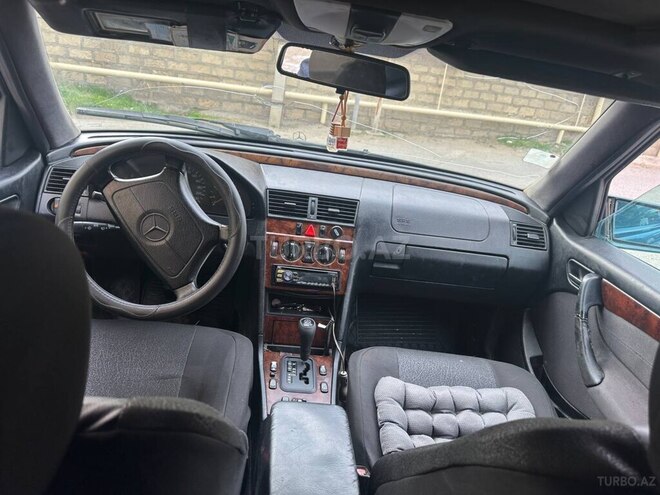 Mercedes C 220 1997, 340,000 km - 2.2 л - Bakı